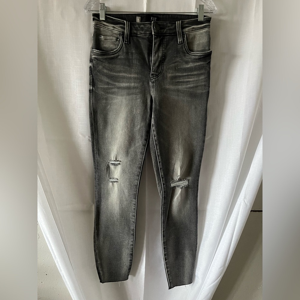 Women’s Distressed Black Jeans